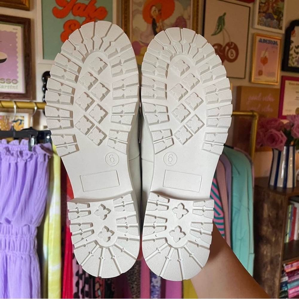 NEW Ivory Vegan Leather Chunky Loafer - Picture 7 of 8